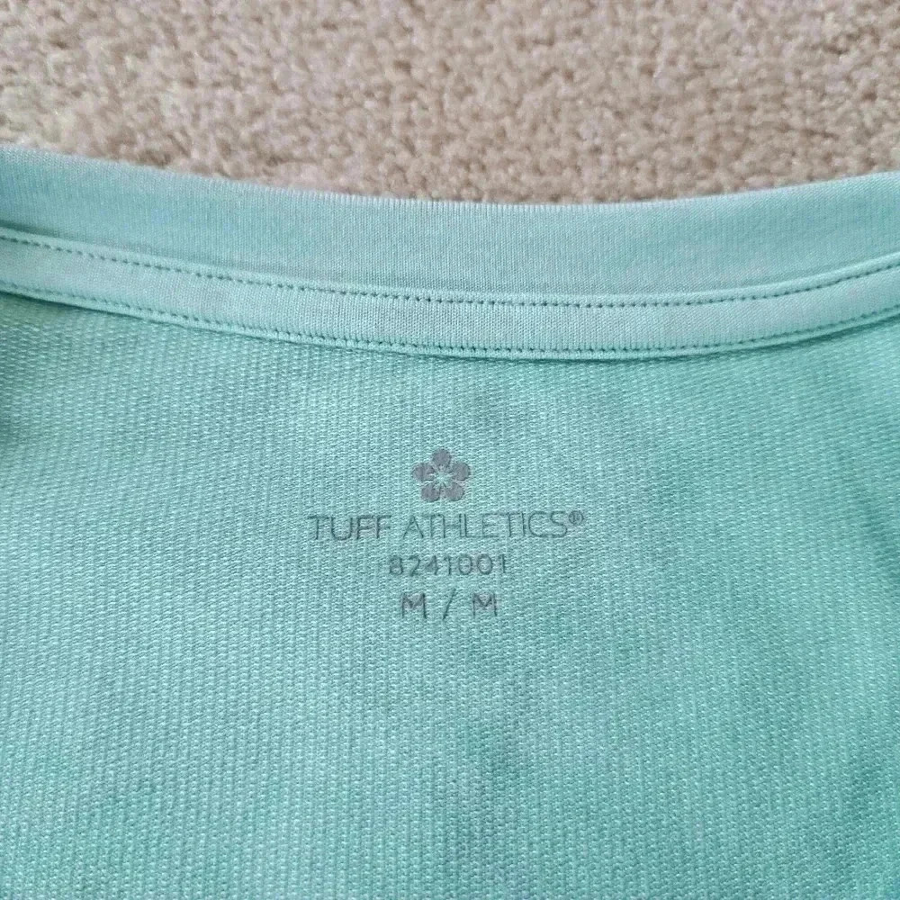 ❤️ New! Tuff  Athletics Active Top Medium Soft Green Seamless Stretch T-shirt - Picture 10 of 11
